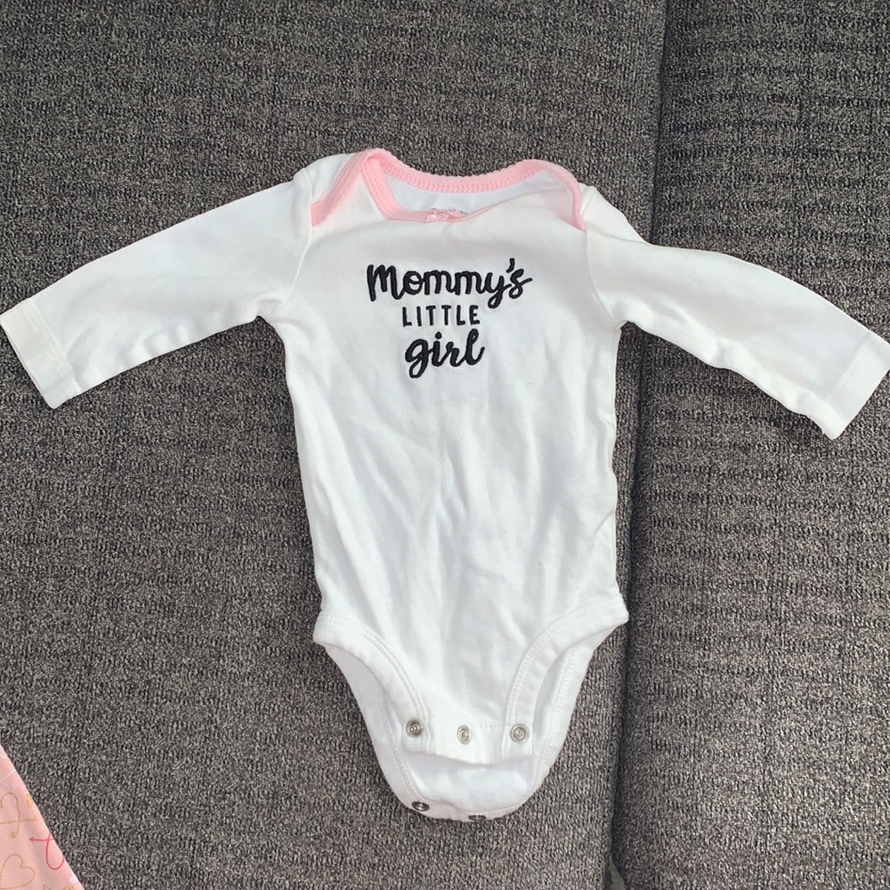 Carter’s long sleeve shirts - Picture 4 of 6